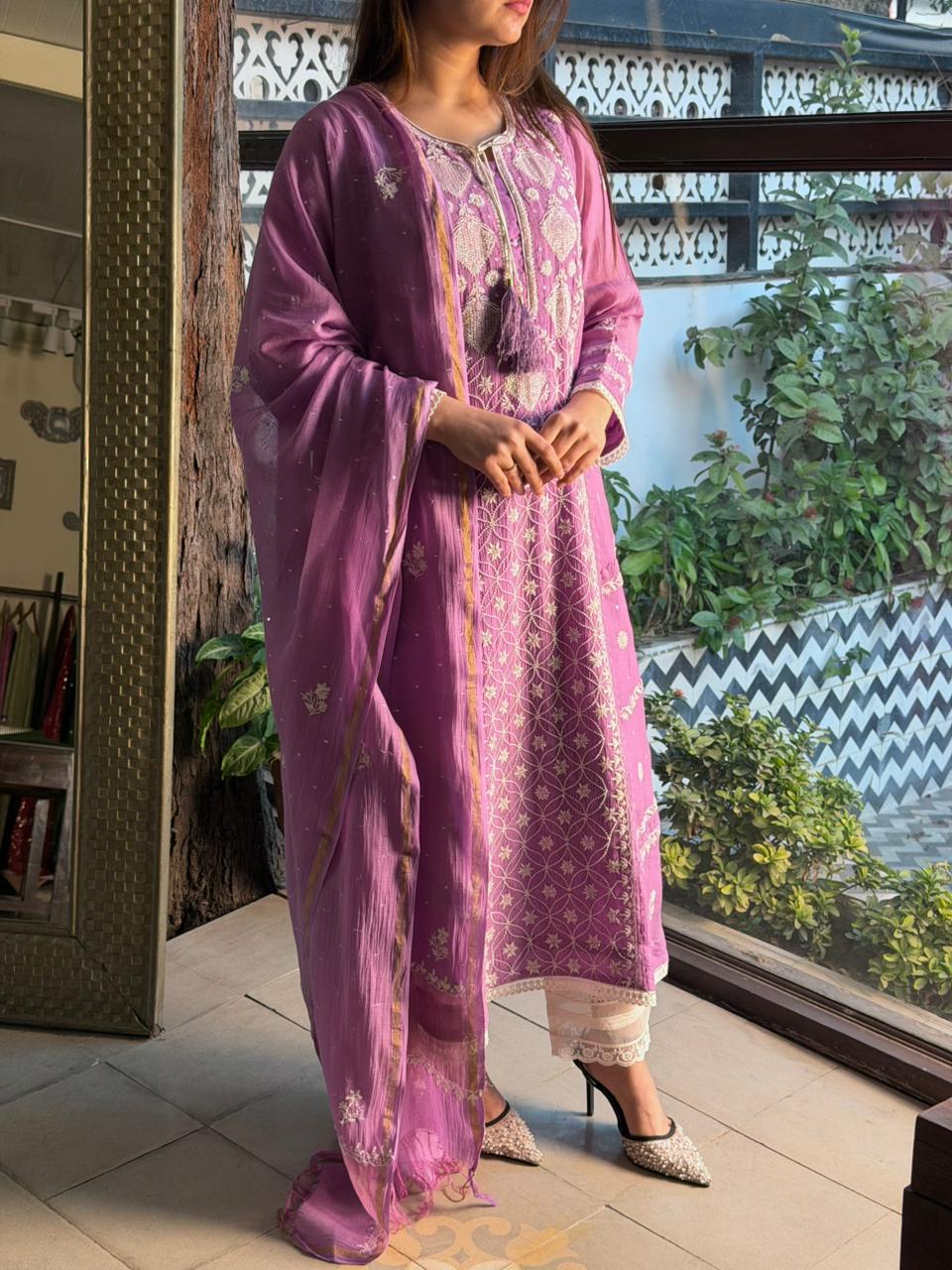 Dusky Purple Malmal Pearl Work Chikankari Kurta With Dupatta