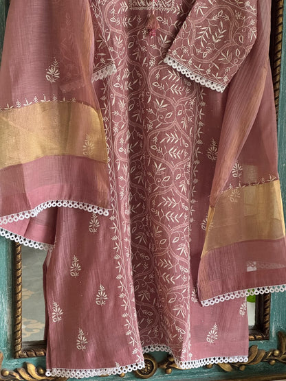 Dusky Rose Shade Malmal Straight Cut Chikankari Kamdani Kurta Set