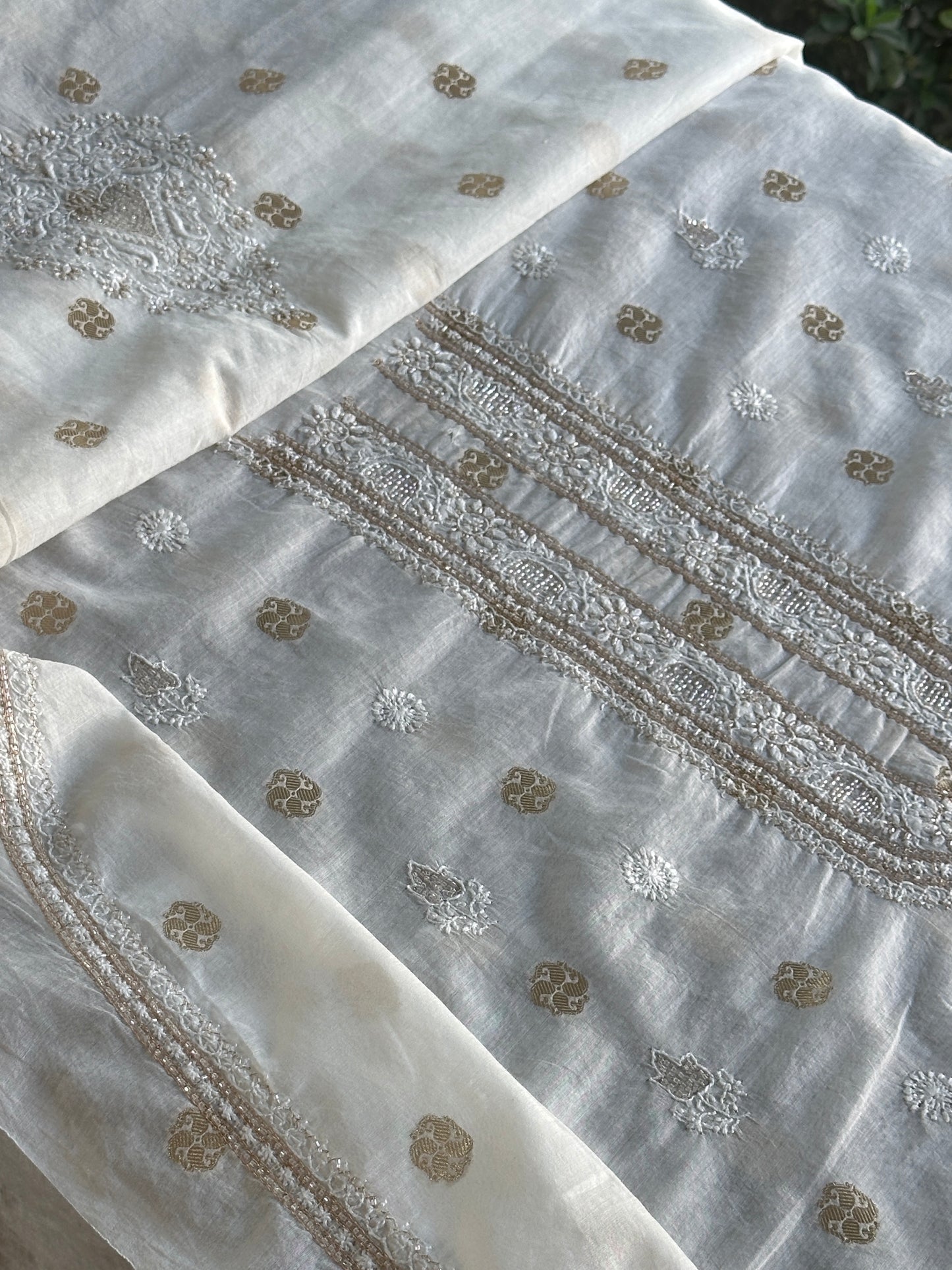 Golden & Off White Zari Chanderi Unisex Chikankari Unstitched Men’s Kurta Fabric