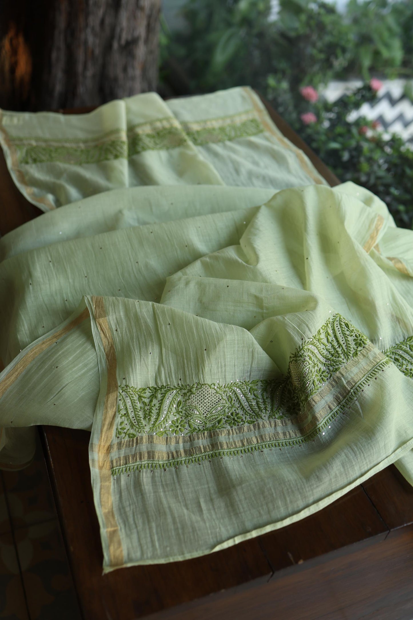 Green Shade Mal Cotton Chikankari Unstitched Kurta Dupatta Fabric With Kamdani