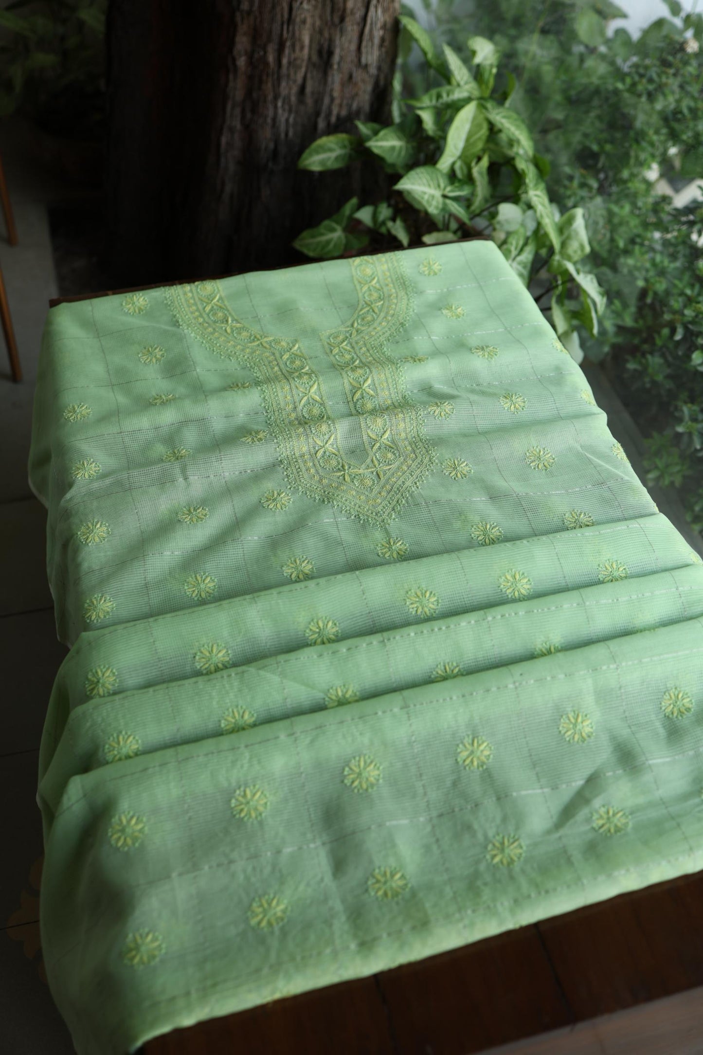 Green Shade Shade Tissue Zari Kota Chikankari Unstitched Fabric