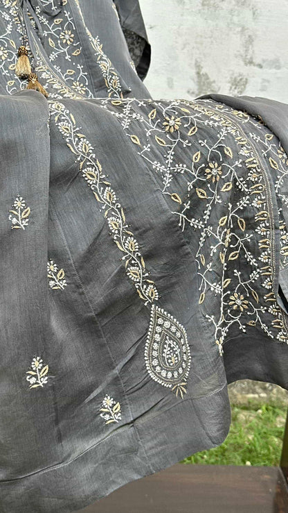 Grey SICO Mal Chikankari Kurta With Mukaish Kamdani – Ready to Wear