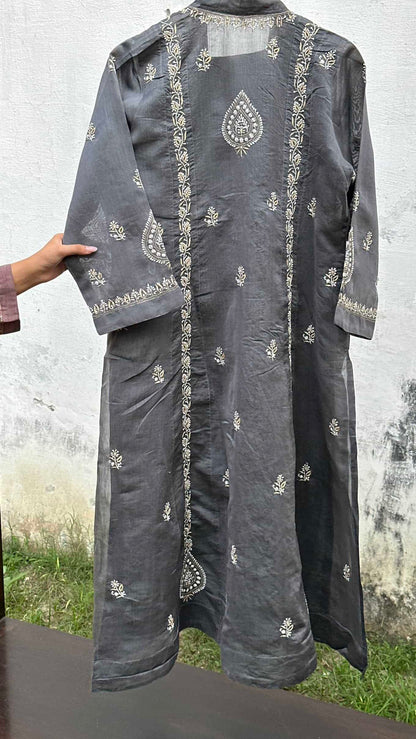 Grey SICO Mal Chikankari Kurta With Mukaish Kamdani – Ready to Wear