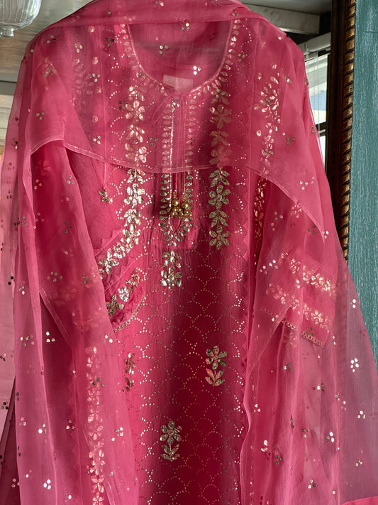 Hot Pink Shade Noor Organza Applique Kurta Set