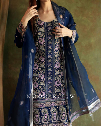 Blue Banarasi Noor Organza Chikankari Kurta With Dupatta
