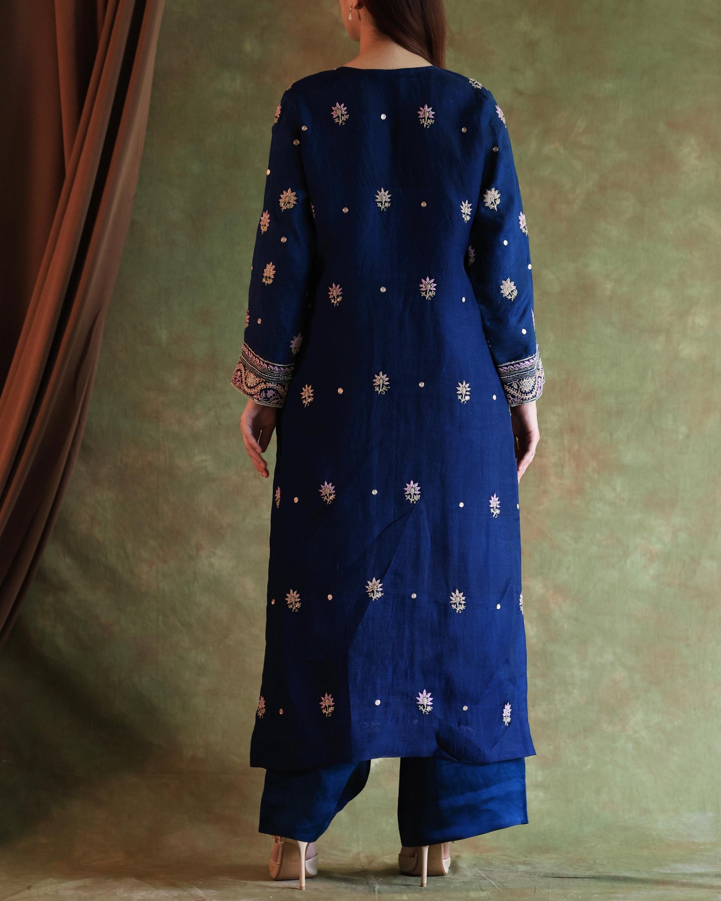 Blue Banarasi Noor Organza Chikankari Kurta With Dupatta
