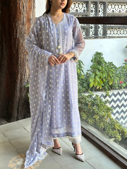 Light Mauve Shade Malmal Pearl Work Chikankari Kurta With Dupatta