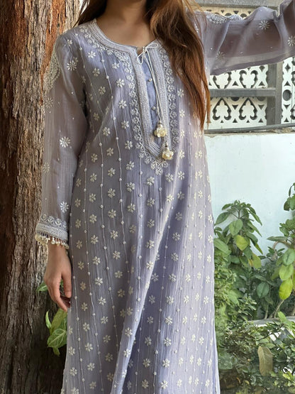 Light Mauve Shade Malmal Pearl Work Chikankari Kurta With Dupatta