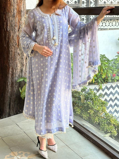 Light Mauve Shade Malmal Pearl Work Chikankari Kurta With Dupatta