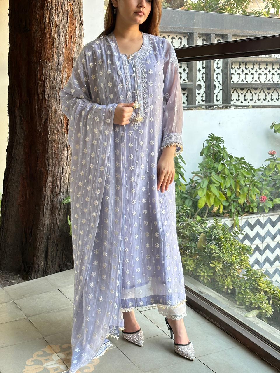 Light Mauve Shade Malmal Pearl Work Chikankari Kurta With Dupatta