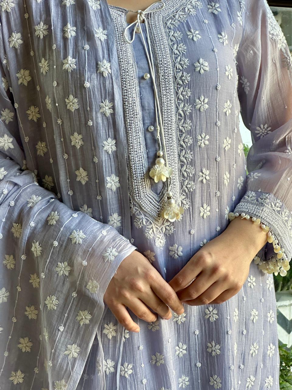 Light Mauve Shade Malmal Pearl Work Chikankari Kurta With Dupatta