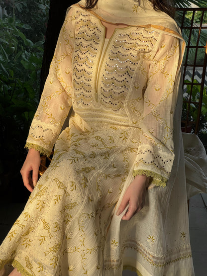 Ivory & Sage Green Mul Chanderi Mukaish Kamdani Chikankari Kurta Set