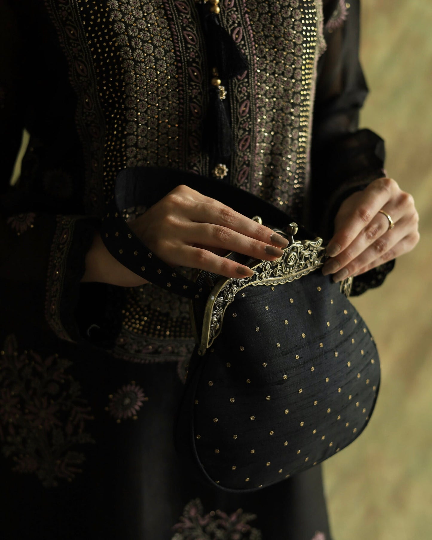 Jet Black | Vintage Ari Mukaish Sling Bags