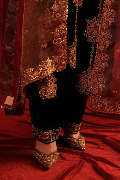 Jet Black Shade | Saman Velvet Ready To Wear Kurta Set