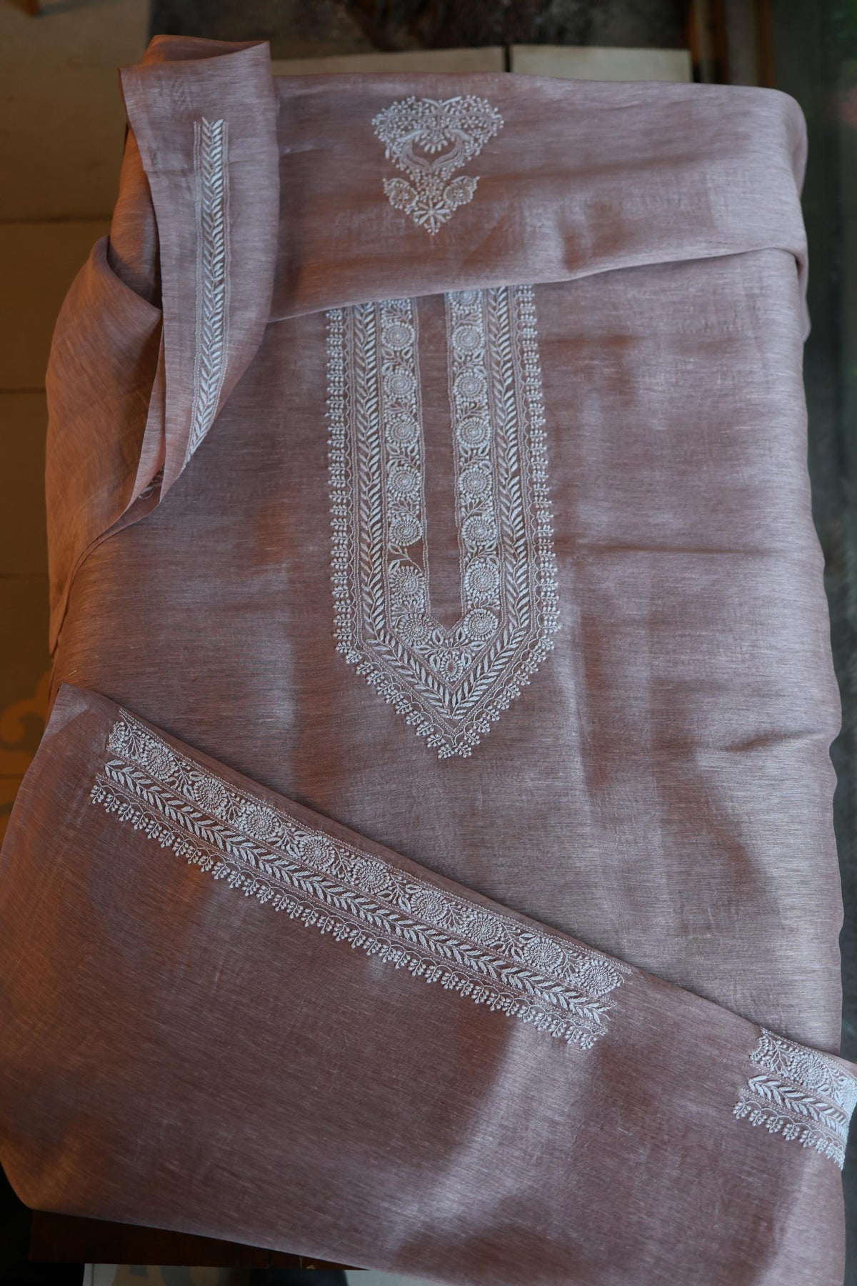 Lavender Linen Chikankari Unstitched Men's Kurta Fabric