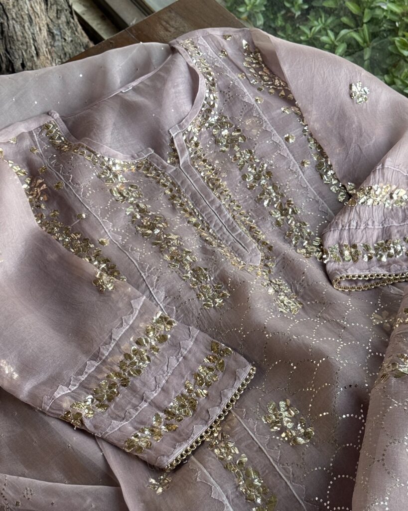 Lavender Noor Organza Applique Kurta Set