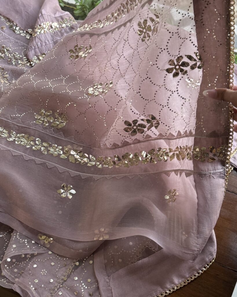 Lavender Noor Organza Applique Kurta Set