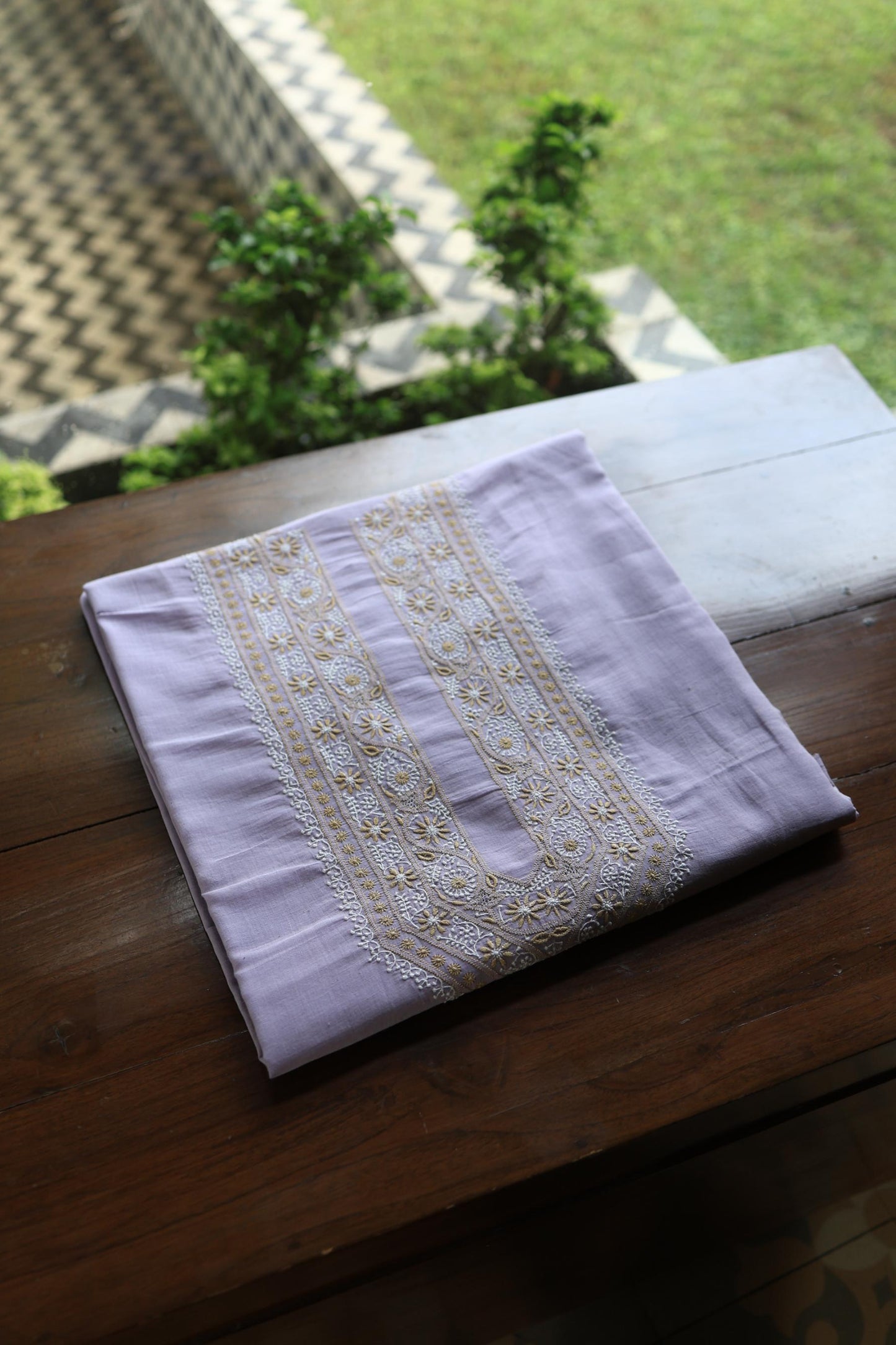 Lavender Shade Shade Unisex Chikankari Bengal Muslin Kurta