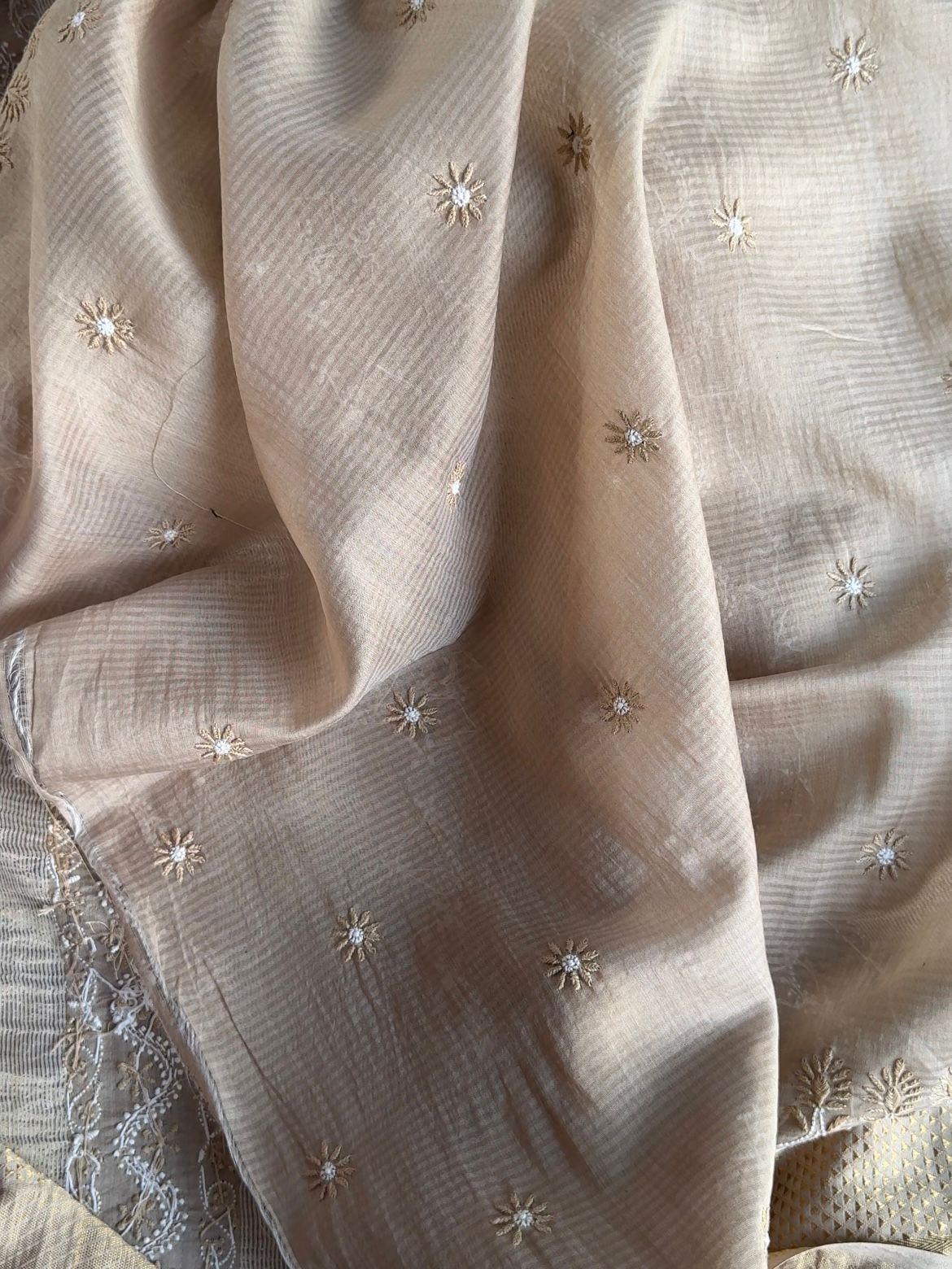 Mangalgiri Kota Chikankari Crescent Saree