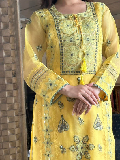 Mango Yellow Noor Organza Silk Chikankari Kurta Dupatta Set With Mukaish Kamdani