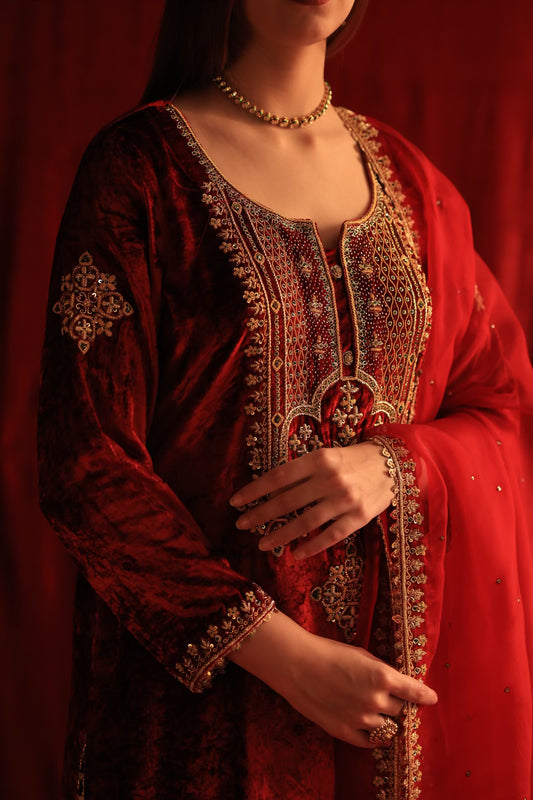 Maroon Shade | Saman Velvet Ready To Wear Kurta Set