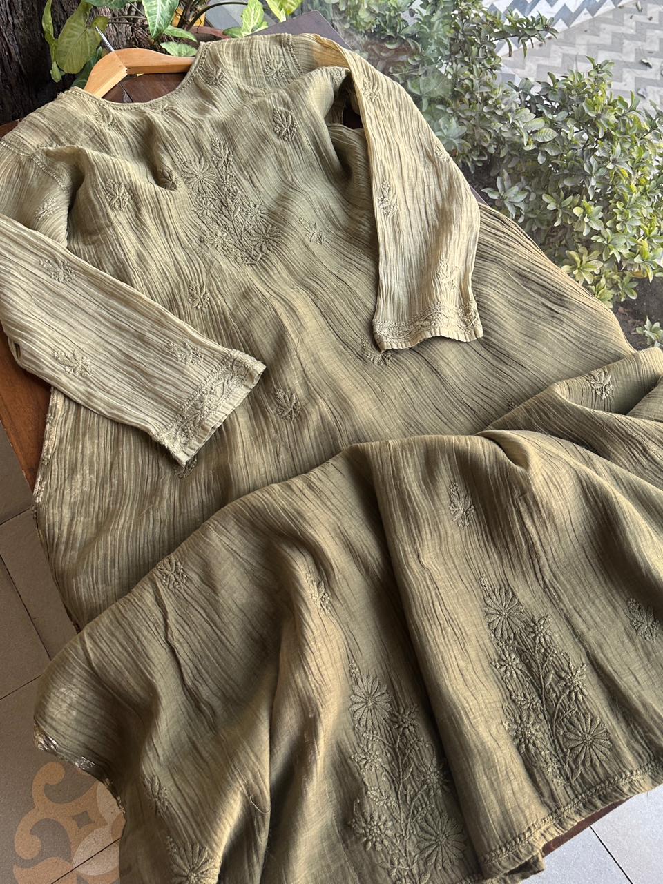 Mehndi Green Chanderi Kurta – Ready to Wear