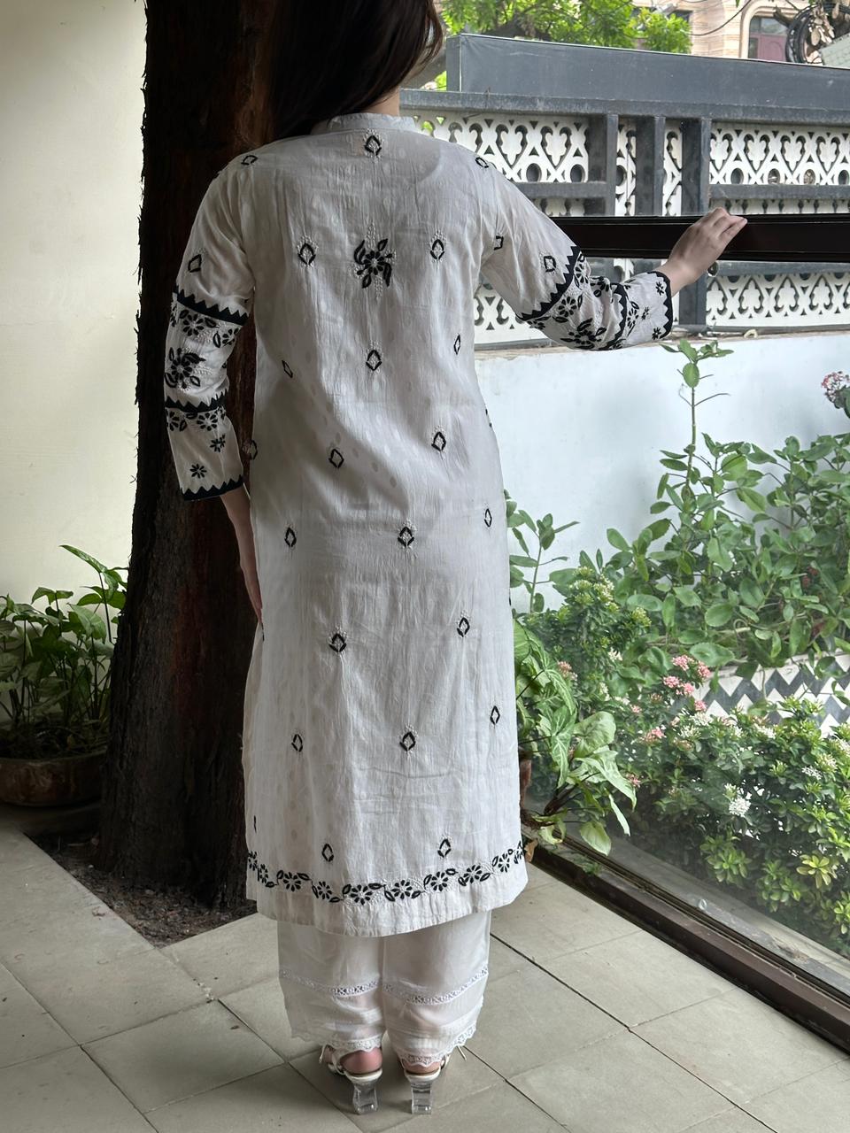 Monochrome Applique Cotton Chikankari Kurta