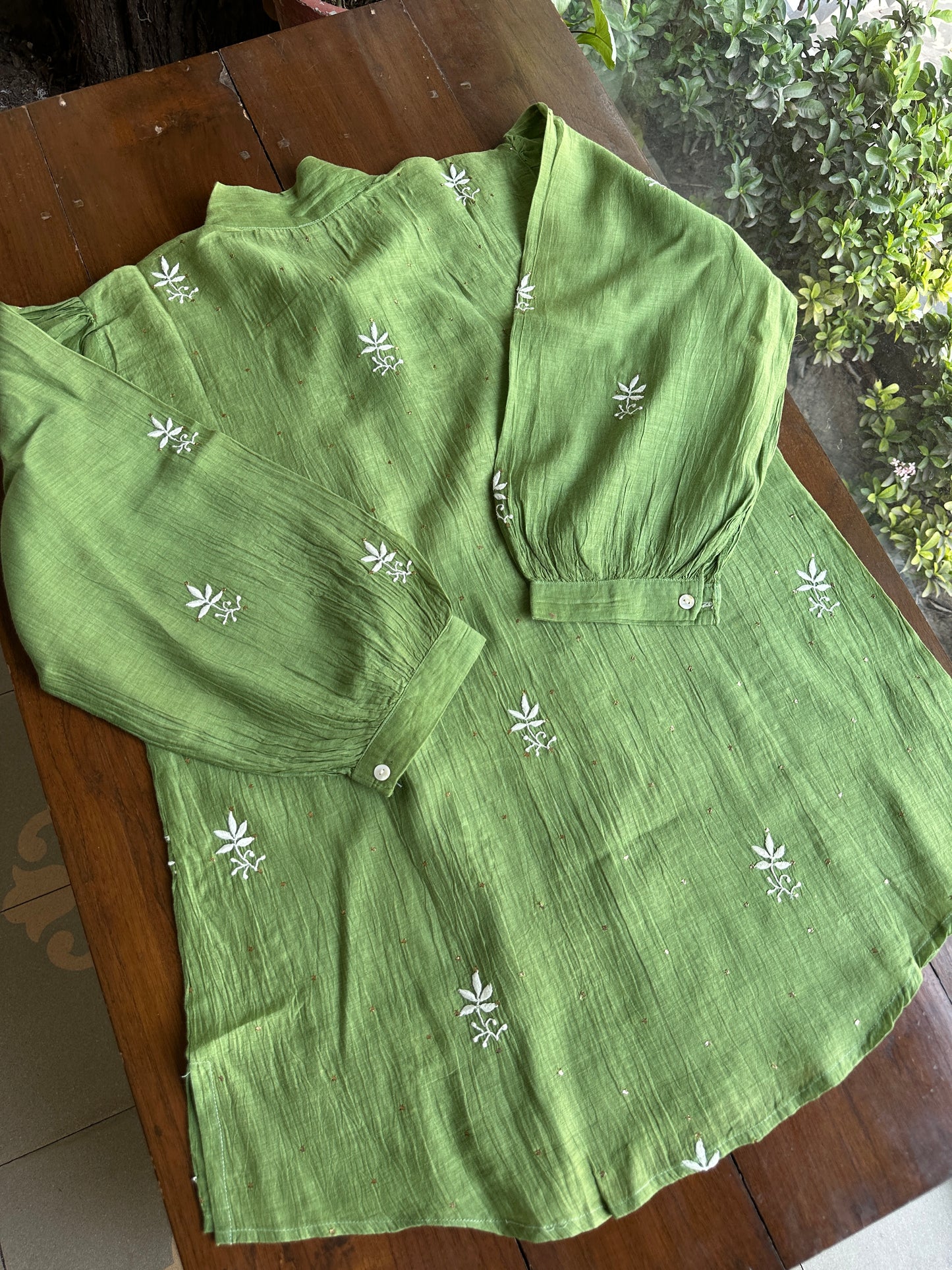 Moss Green Shade Chikankari Short Shirt With Lining