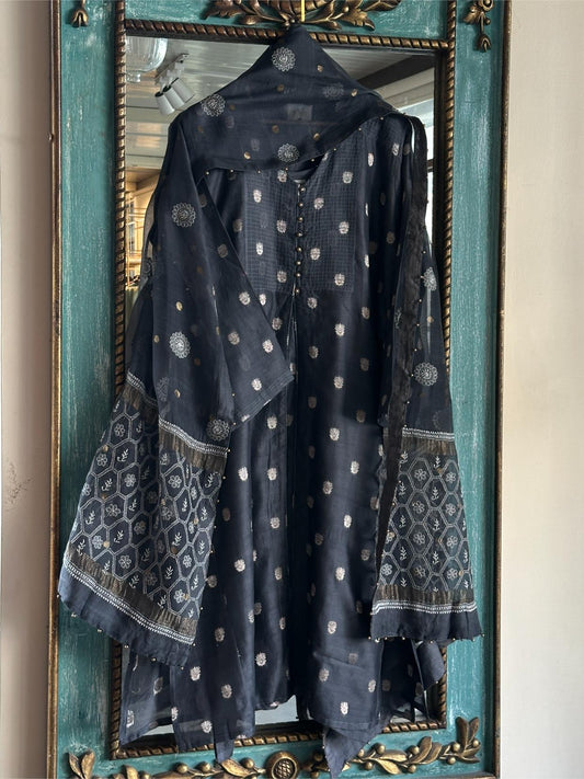 Natural Grey Zari Chanderi Dagla Kurta Set