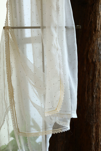 Noor White Organza With Mukaish Kamdani Dupatta