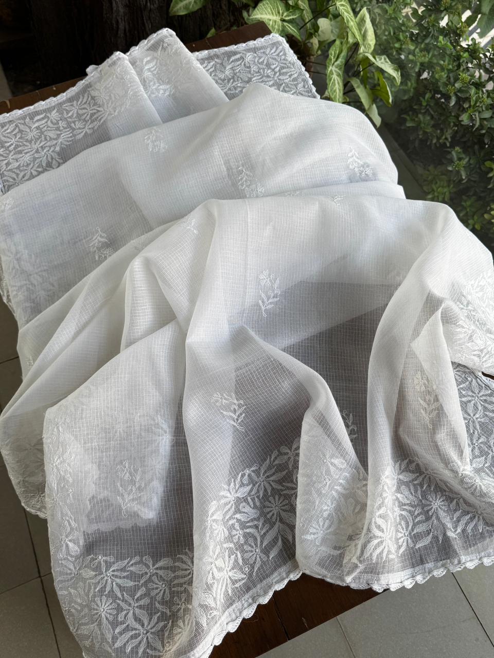 Off-White Kota Tepchi Dupatta with Crocia Lace