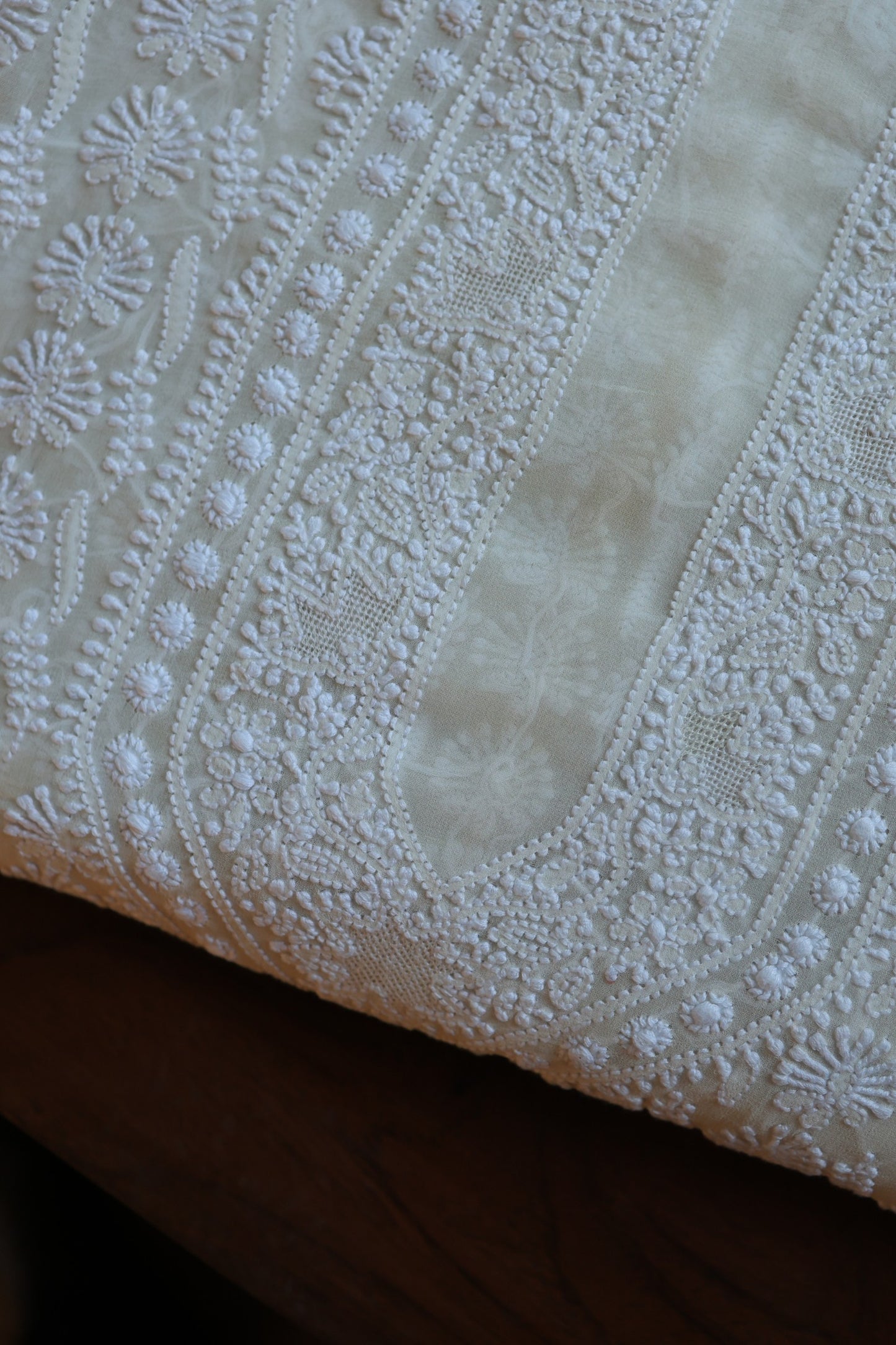 Off White Pure Georgette Kurtas Unisex Fabric