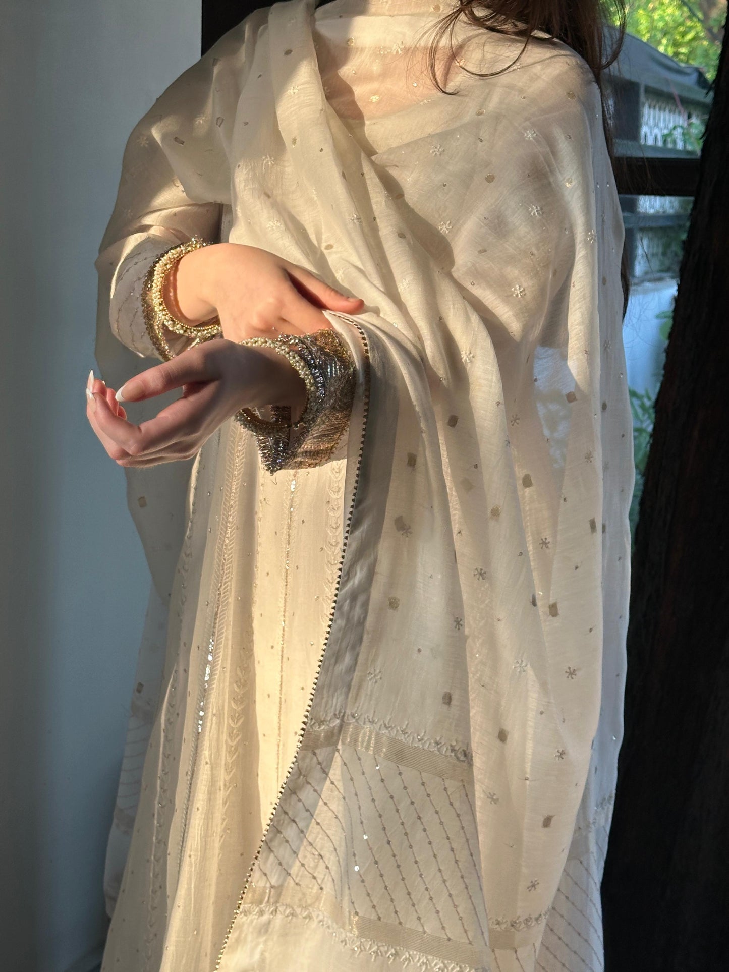 Off White Shade Mulmul Hyderabad Lampi Chikankari Anarkali