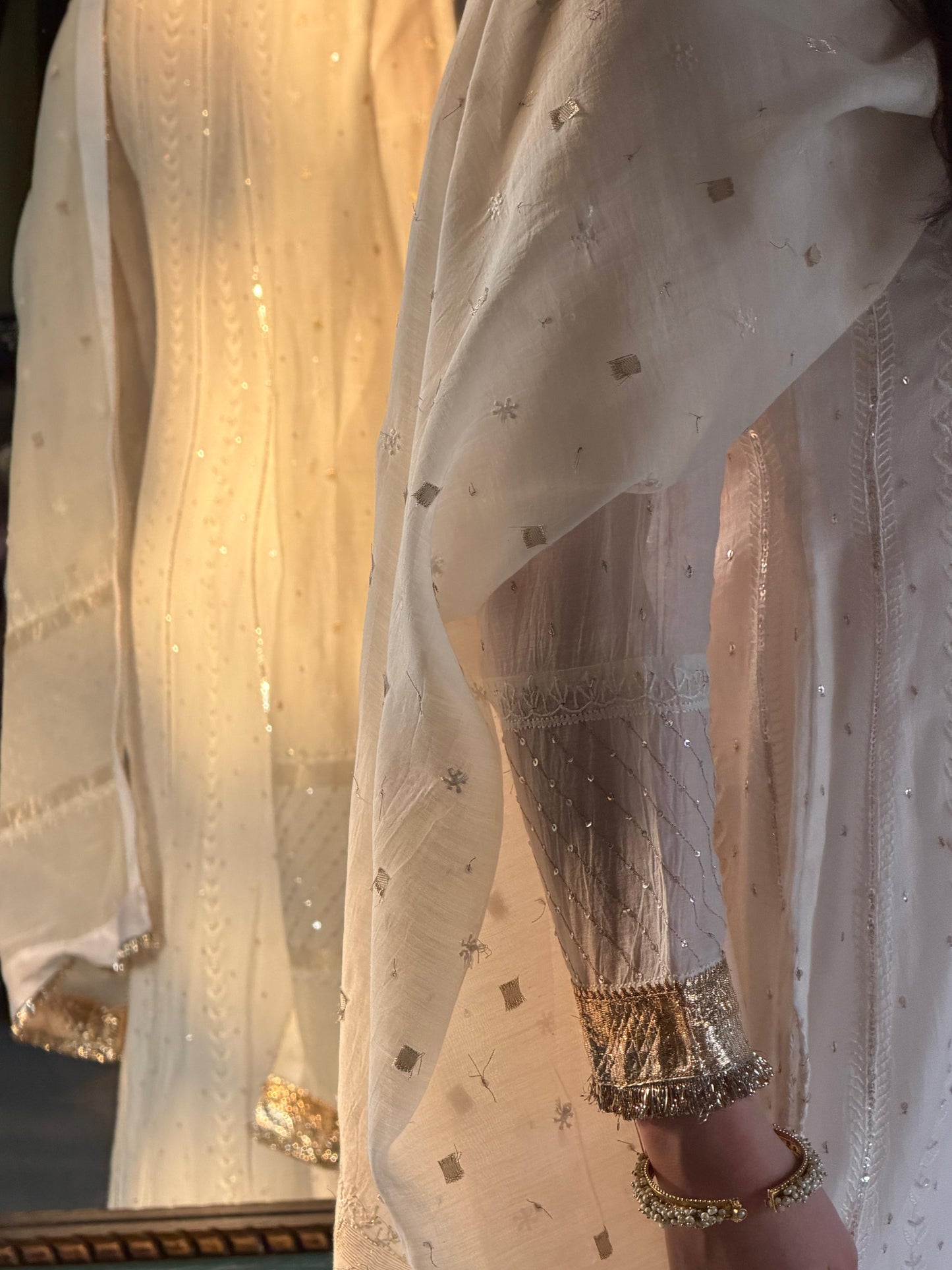 Off White Shade Mulmul Hyderabad Lampi Chikankari Anarkali