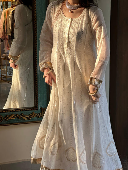 Off White Shade Mulmul Hyderabad Lampi Chikankari Anarkali