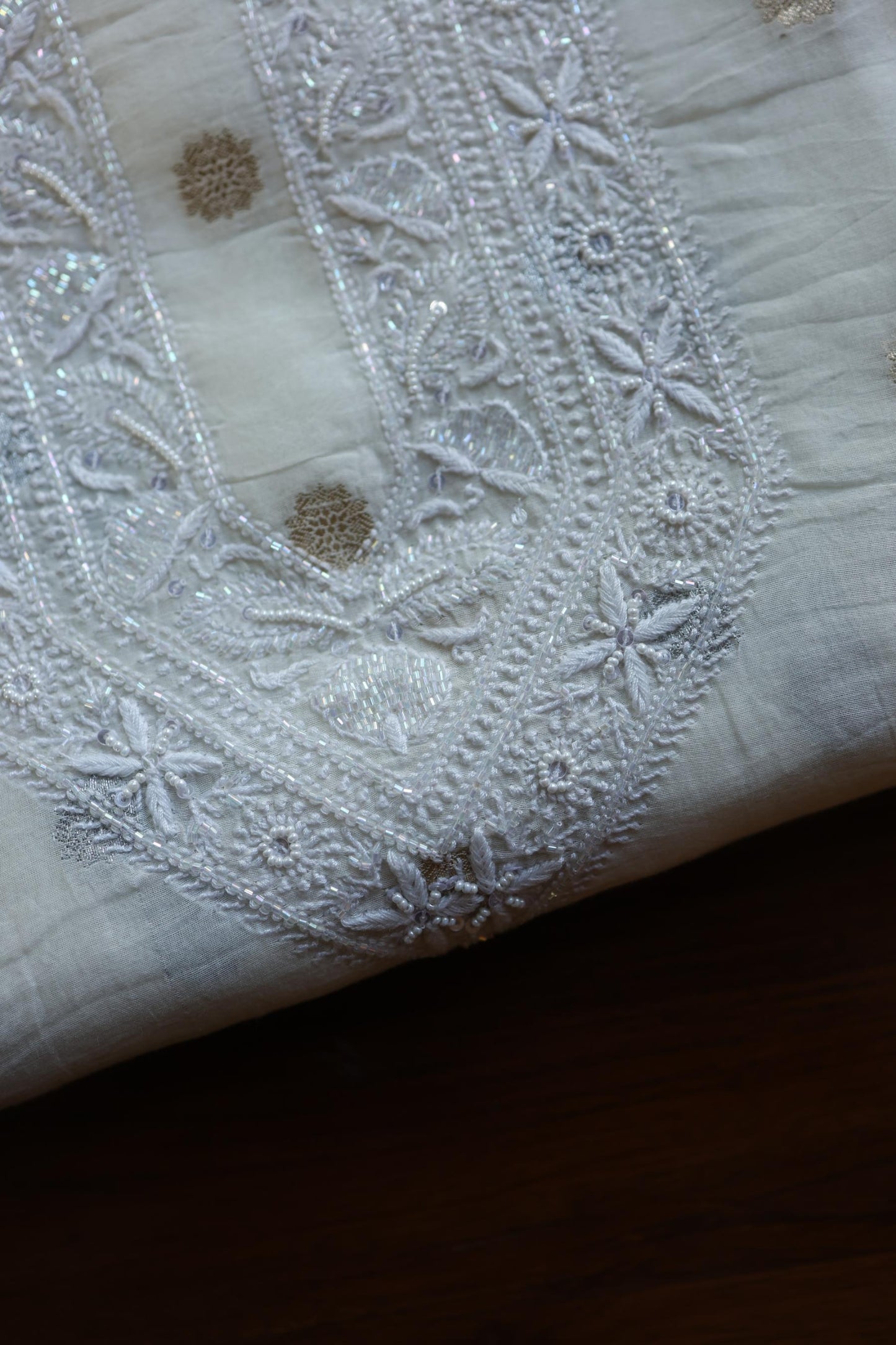 Off White Zari Chanderi Unisex Chikankari Unstitched Men’s Kurta Fabric