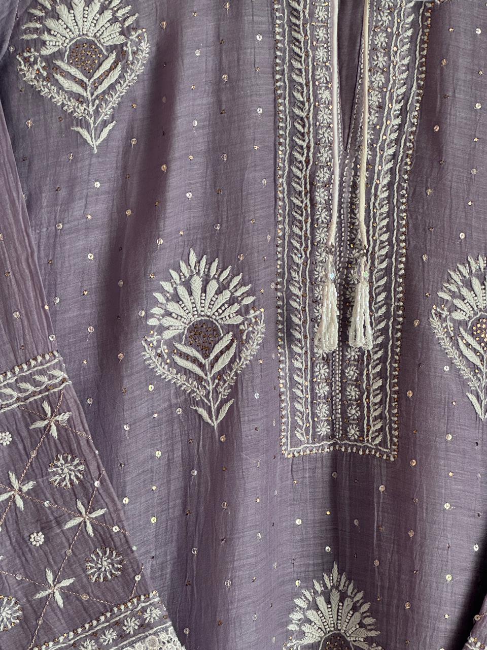 Old Lavender Mulmul Pearl White Chikankari Kurta With Heavy Dupatta