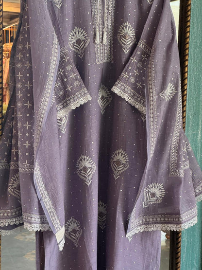 Old Lavender Mulmul Pearl White Chikankari Kurta With Heavy Dupatta