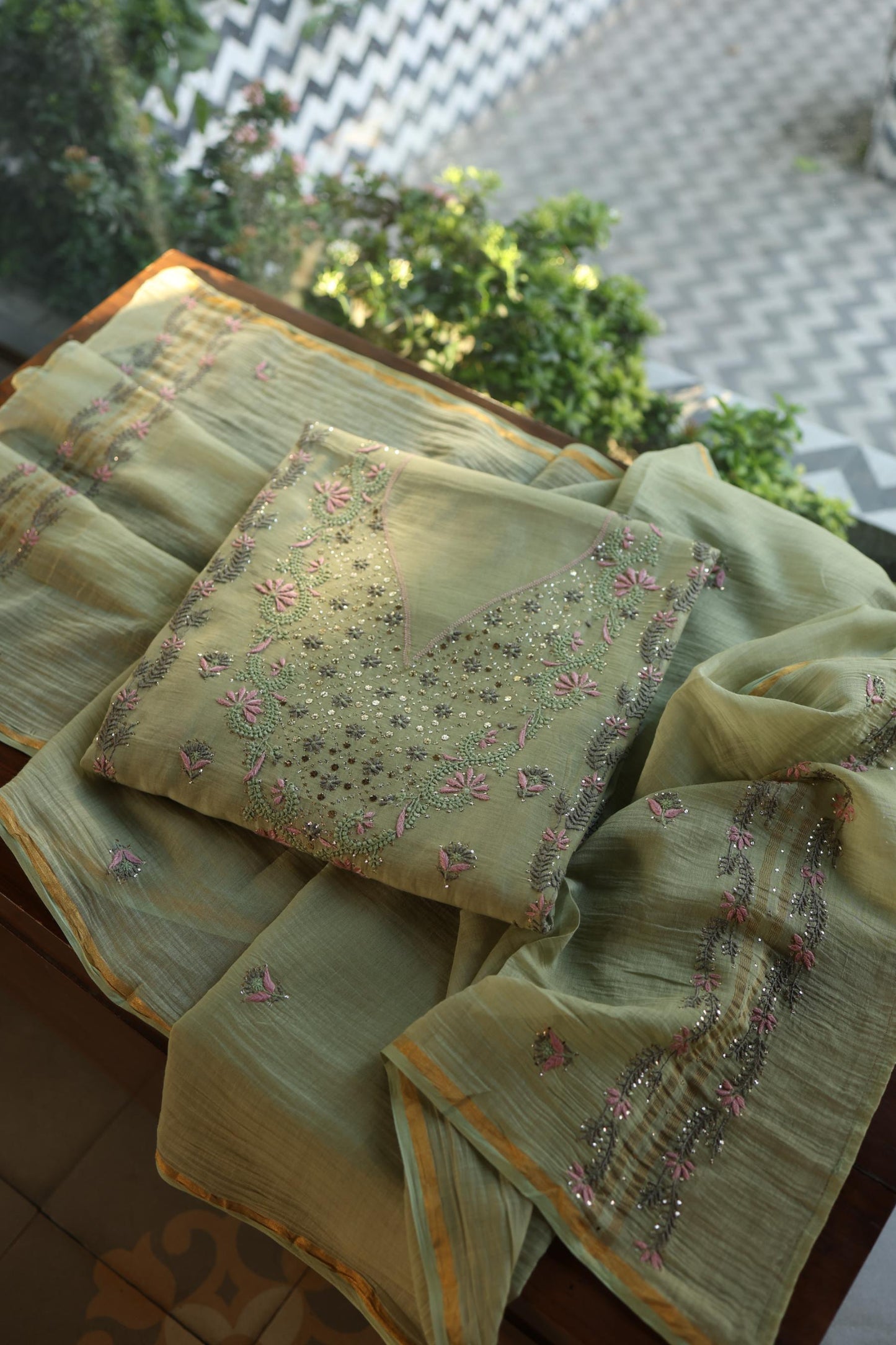 Olive Green Mul Chanderi Silk Kalamkari Unstitched Kurta Dupatta Set