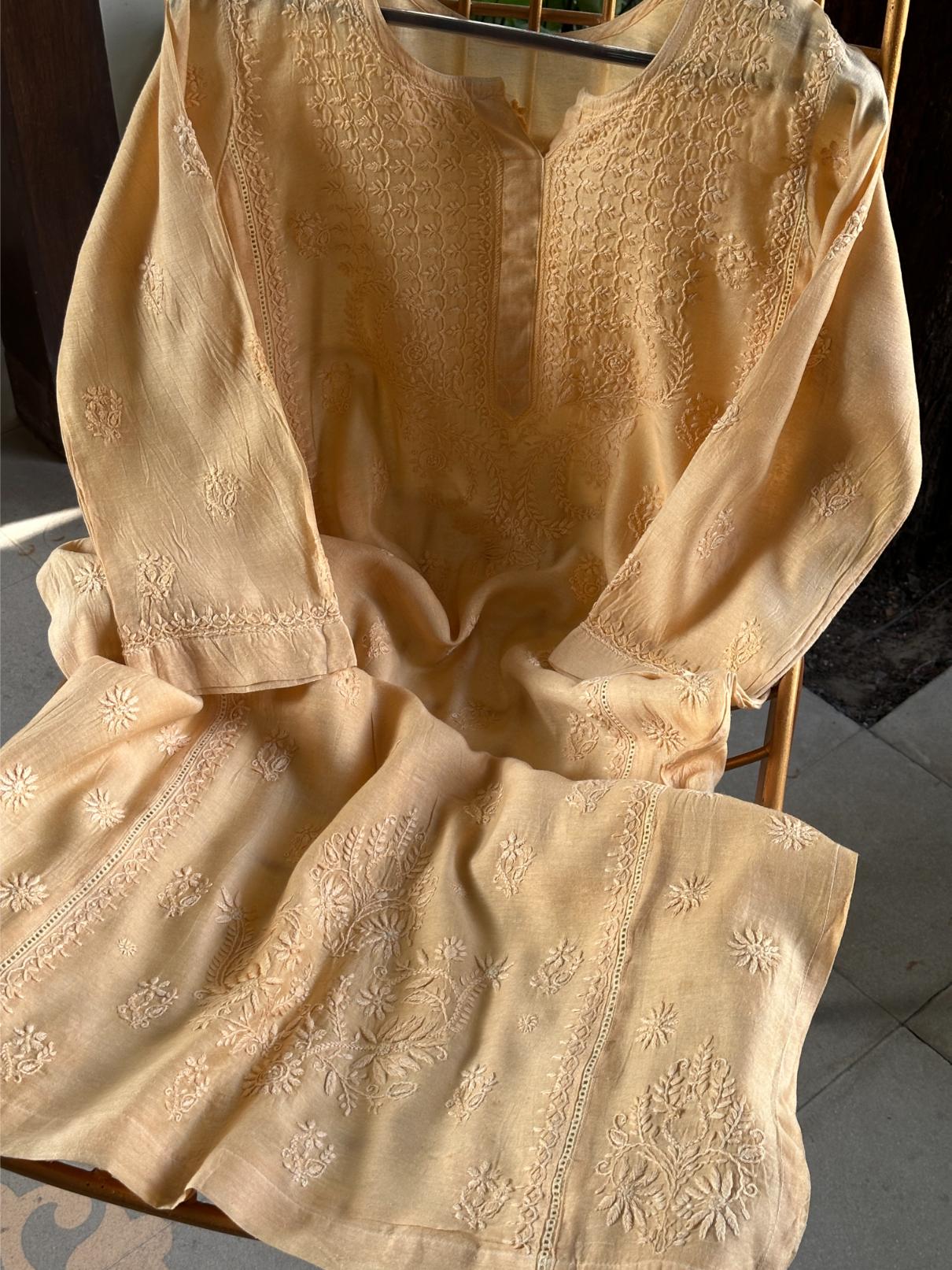 Peach Chanderi Chikankari Ready To Wear Kurta With Mukaish Kamdani