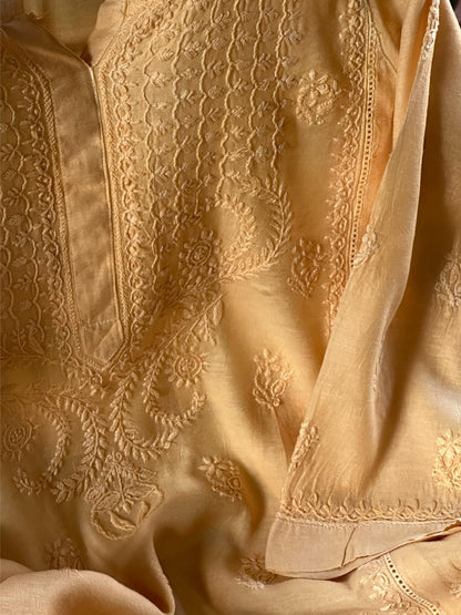 Peach Chanderi Chikankari Ready To Wear Kurta With Mukaish Kamdani