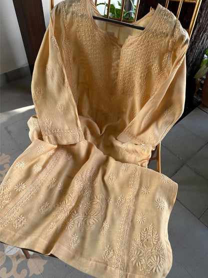 Peach Chanderi Chikankari Ready To Wear Kurta With Mukaish Kamdani