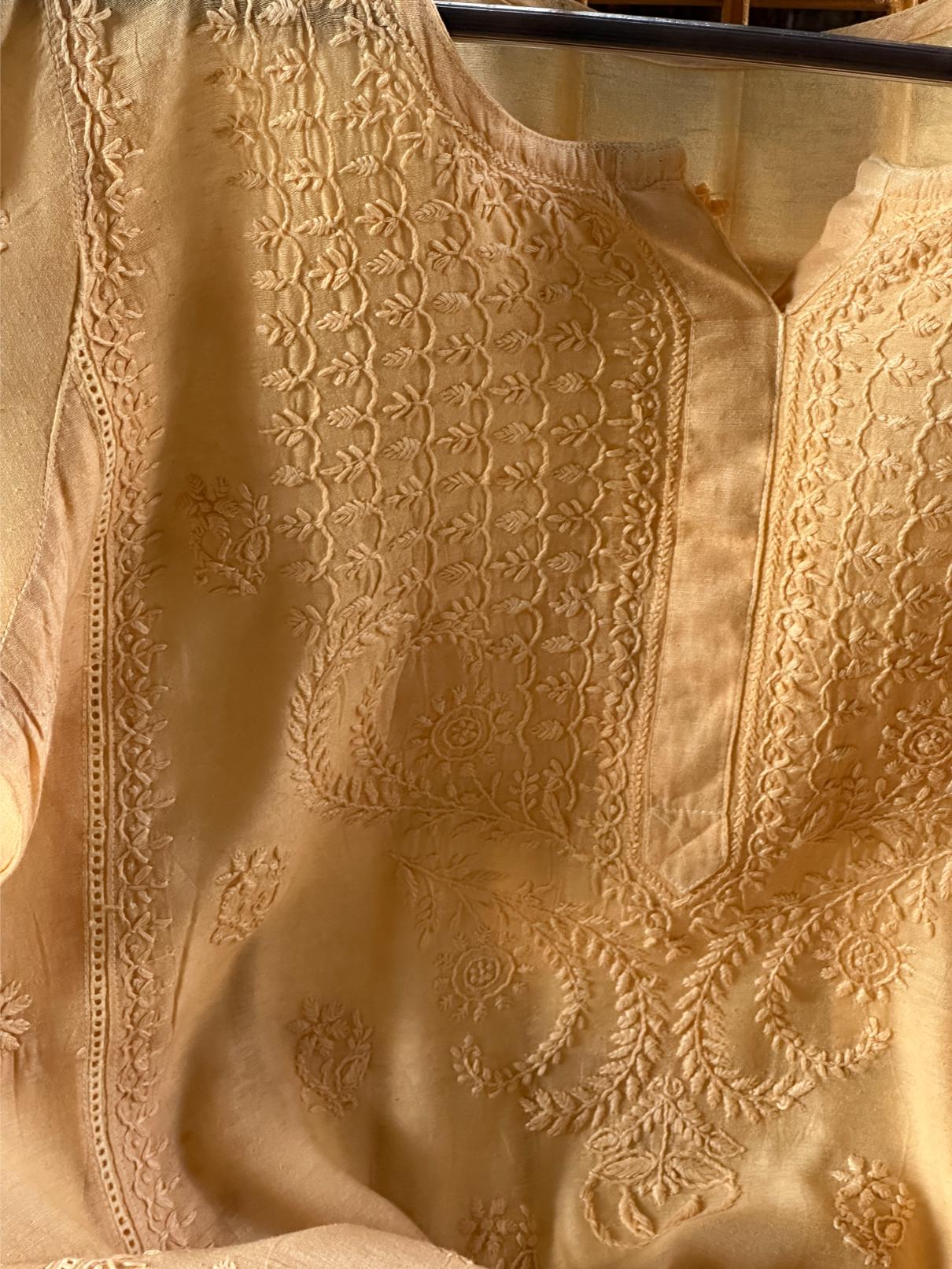 Peach Chanderi Chikankari Ready To Wear Kurta With Mukaish Kamdani
