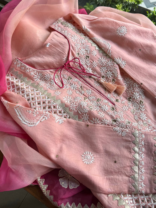 Peach Chanderi Daraz Applique Chikankari Mukaish Kurta Dupatta Set