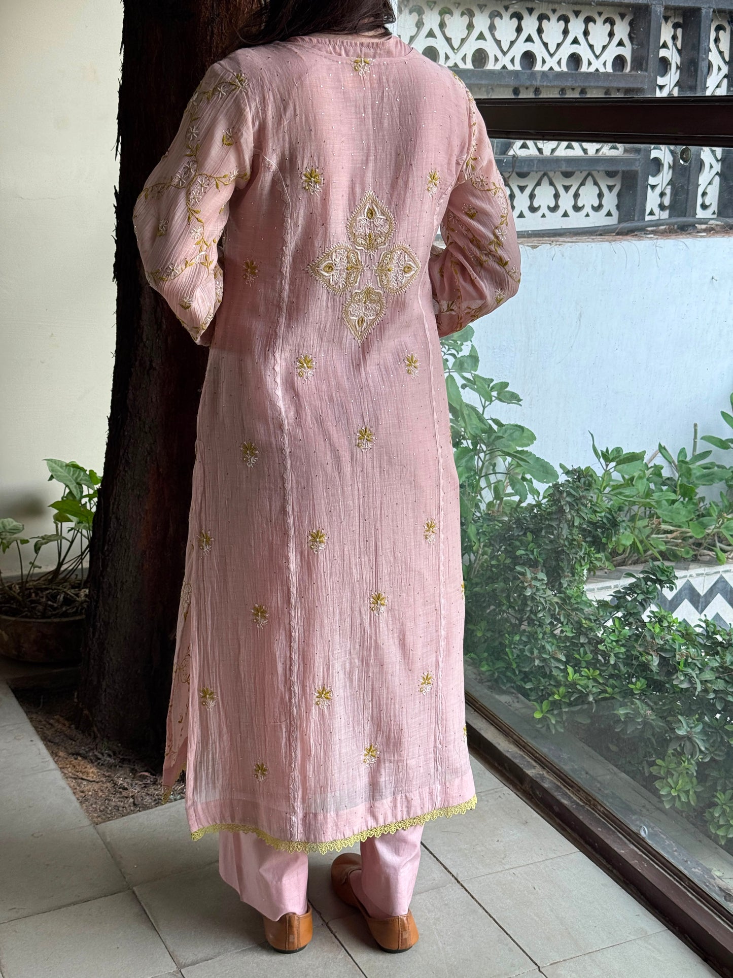 Peach & Green Mul Chanderi Mukaish Kamdani Chikankari Kurta Set