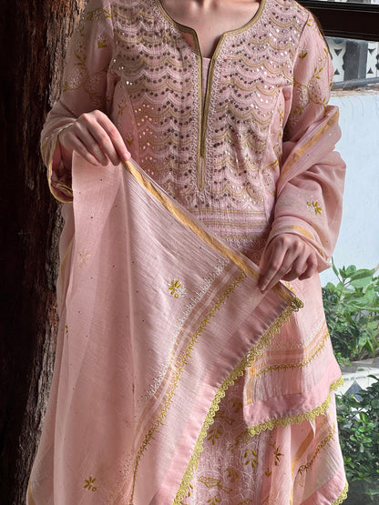 Peach & Green Mul Chanderi Mukaish Kamdani Chikankari Kurta Set