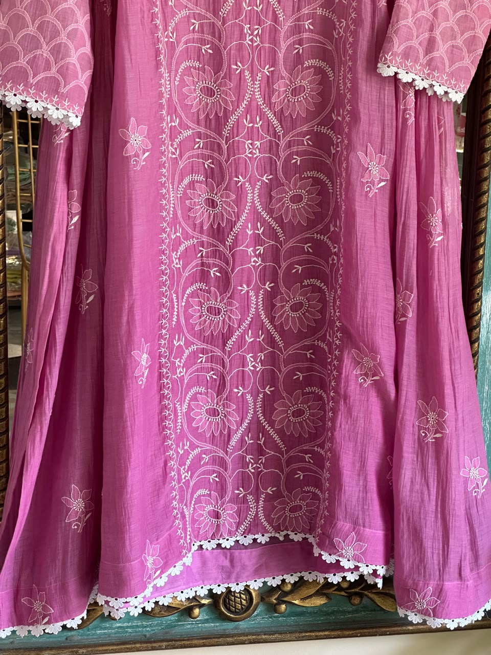 Mauve Pink & White Mul Chanderi Chikankari Kurta & Dupatta Set