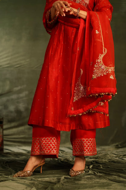 Red & Purple Maheshwari Silk Awadhi Zardosi Kurta Set