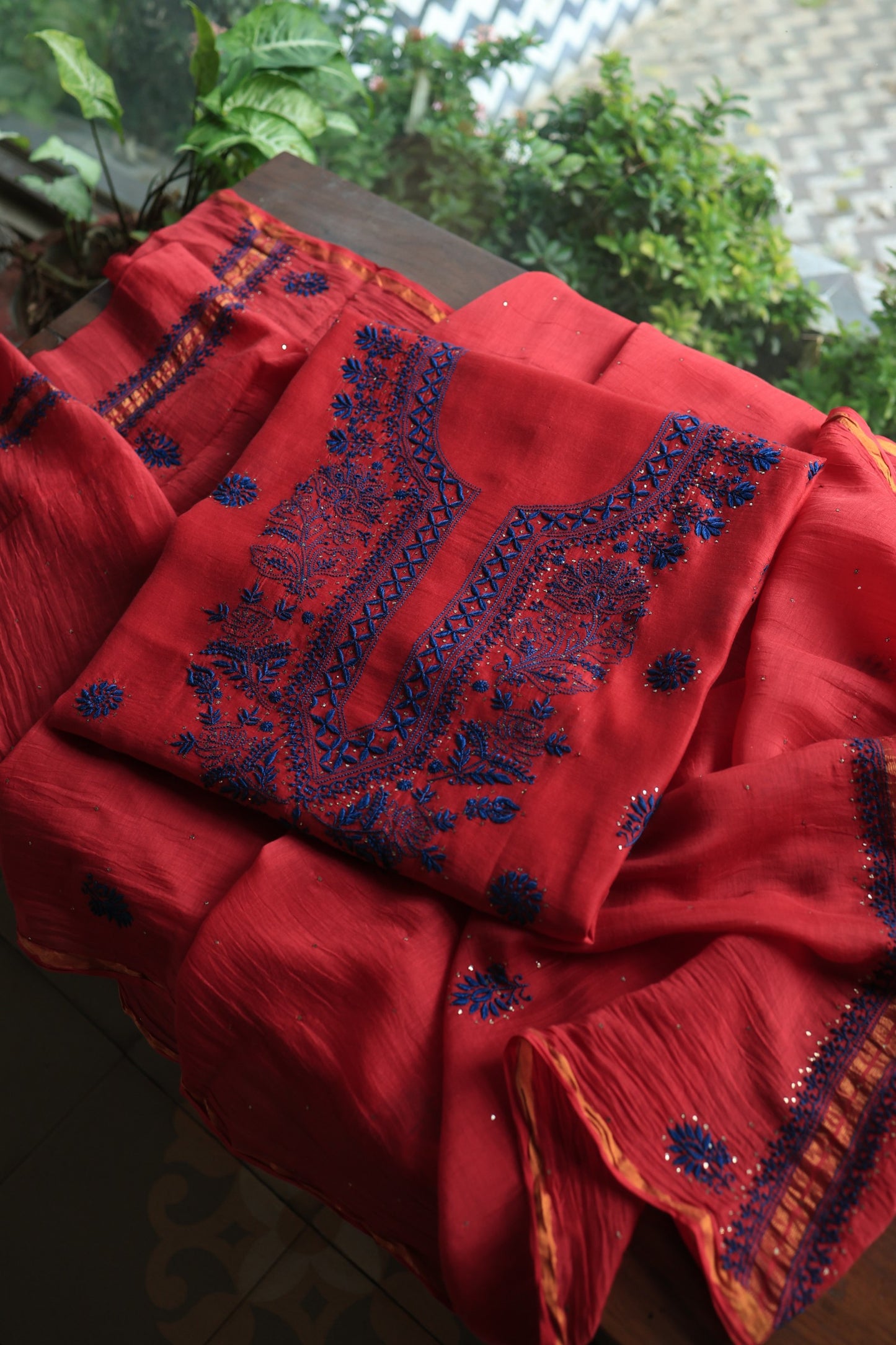 Red & Blue Mal Cotton Chikankari Unstitched Fabrics With Kamdani