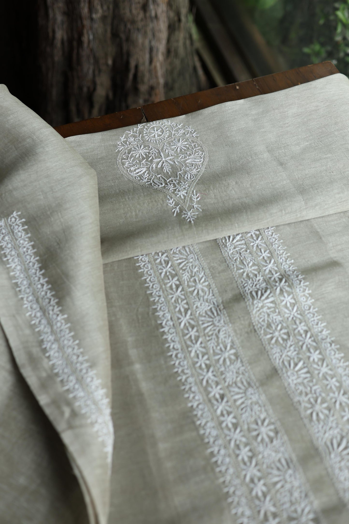 Sage Green Linen Chikankari Unstitched Men's Kurta Fabric